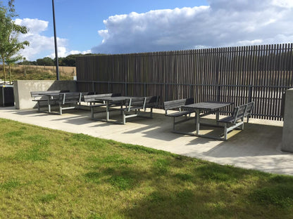 Vedligeholdelsesfrit bord bænkesæt med ryglæn samt genbrugsplastplanker - Plastplanker -  - bord/bænke sæt