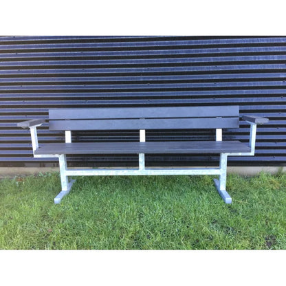 Bænk - Med ryglæn og armlæn - Plastplanker -  - Bænke