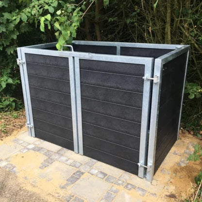 Skraldespandsskjuler - Dobbelt med låge - Brun - Plastplanker -  - Skraldespandsskjulere