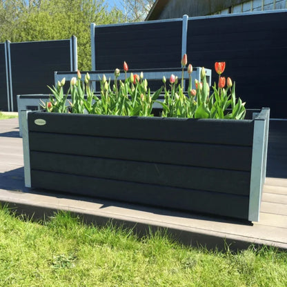 Aflange blomsterkummer - Med hjul - Galv. hjørner - Plastplanker -  - Blomsterkrukke