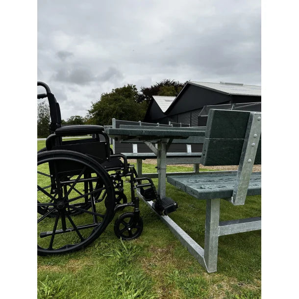 Vedligeholdelsesfrit bord bænkesæt med ryglæn samt genbrugsplastplanker (Handicapvenligt) - Plastplanker -  - bord/bænke sæt