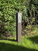 Pladsnummer stolpe - Beige