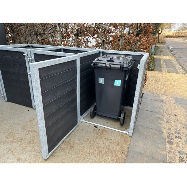 Skraldespandsskjuler - Triple med låge - Sort - Plastplanker -  - Skraldespandsskjulere